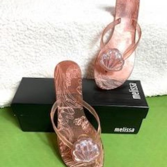 Melissa Seashell Fruit Scented Flip Flops - Picture 7 of 14